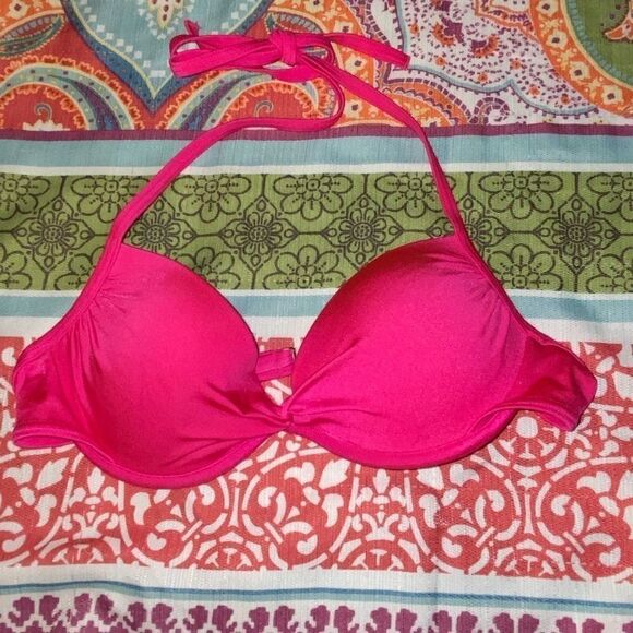 VS PINK push-up swim top - Picture 1 of 4